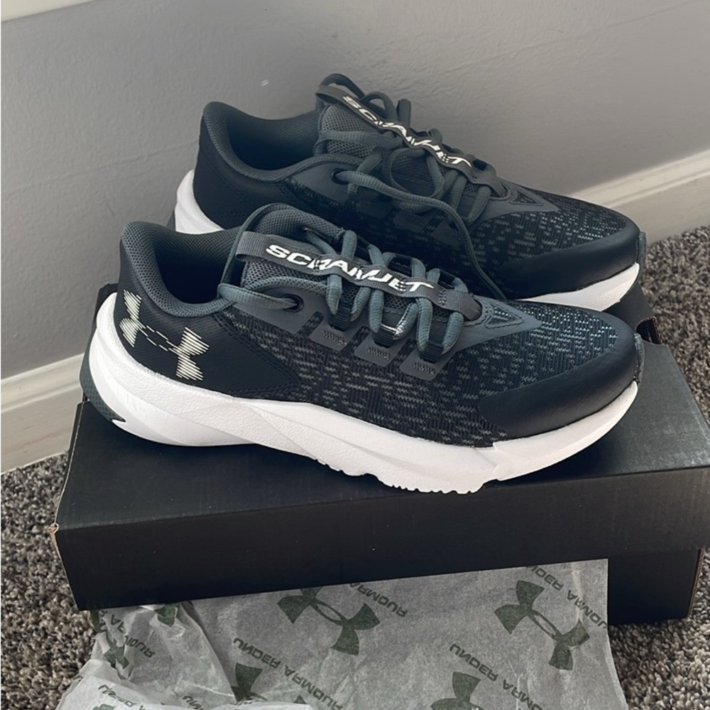 NIB Boys Under Armour shoes